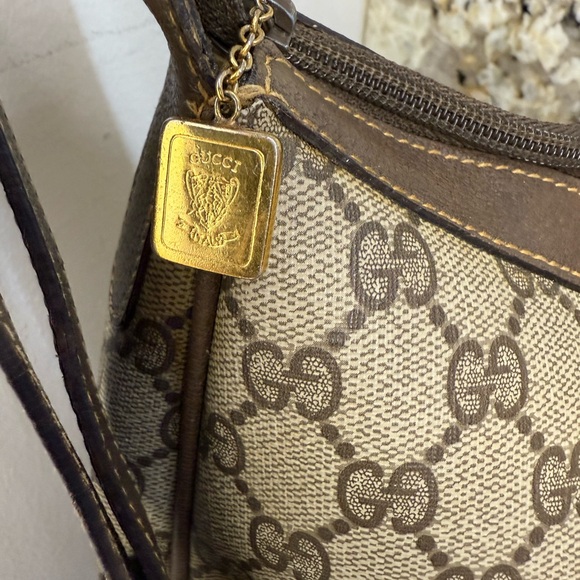 Gucci Supreme Vintage GG Shoulder Bag Amazing Condition - Picture 4 of 13
